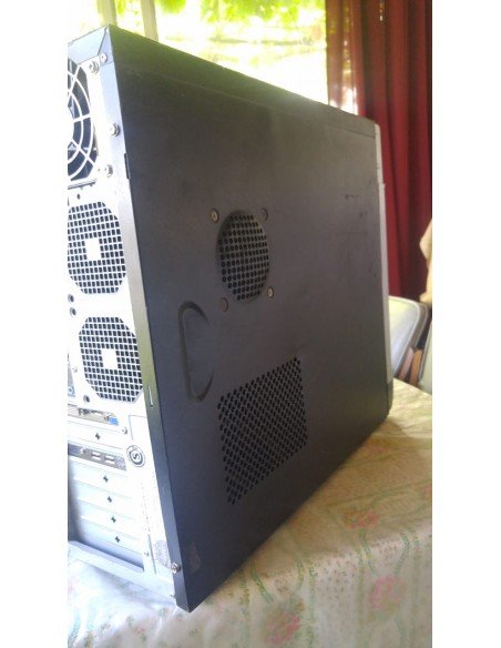 PC Sobremesa DualCore con Tres Discos Rígidos para taller Mecánico